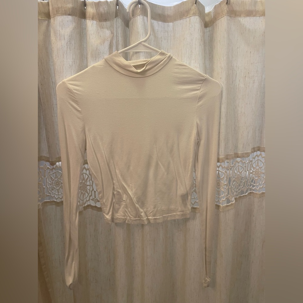 Small SHEIN white cropped long sleeve